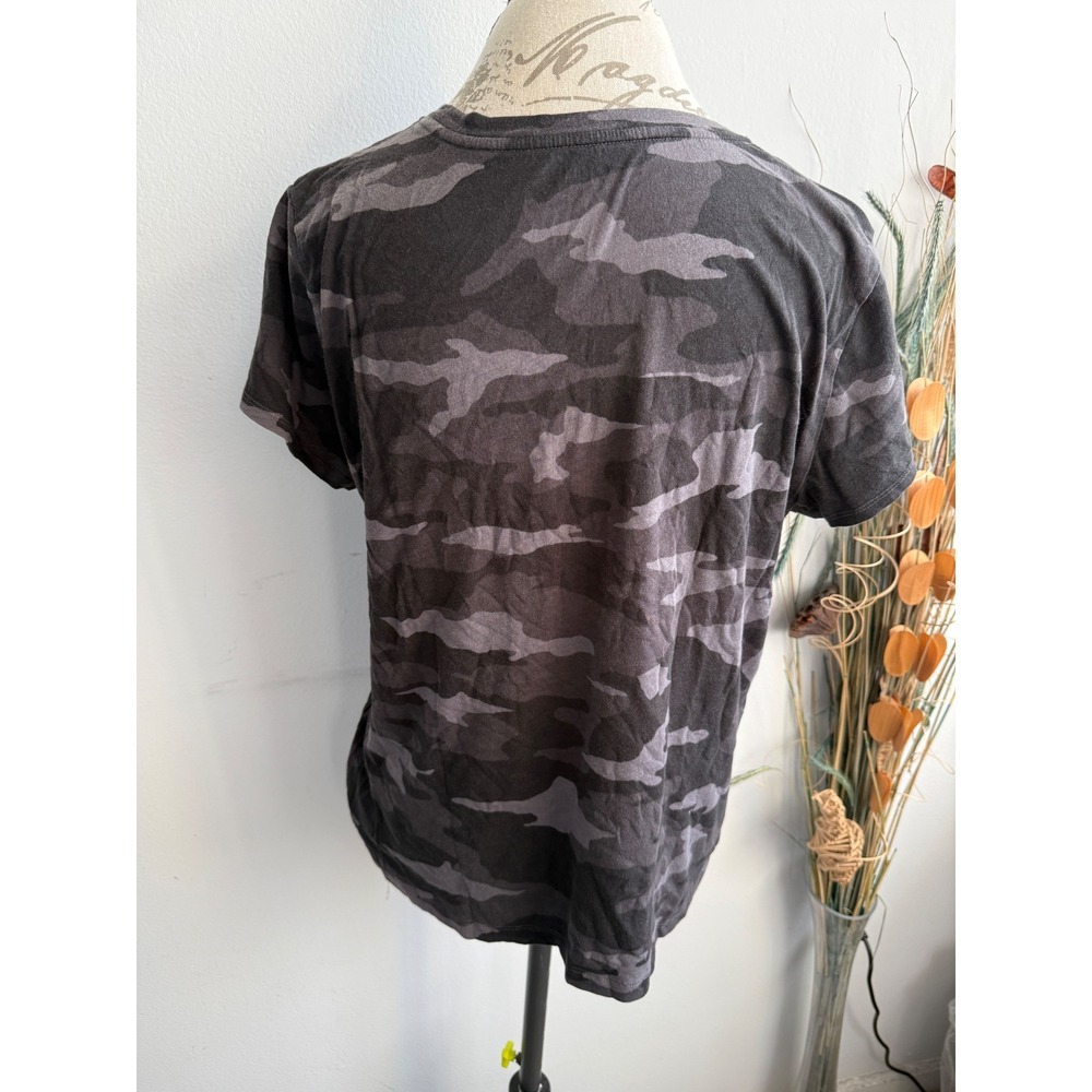 Athleta Ultimate Tee‎ Womens XL Grey Camouflage Short Sleeve Crew Neck Shirt
